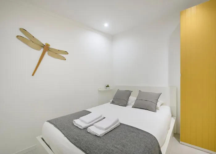 Alfama Heart, Walk Everywhere W Ac, By Timecooler *