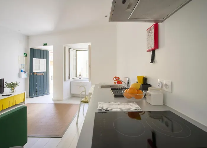 Alfama Heart, Walk Everywhere W Ac, By Timecooler *