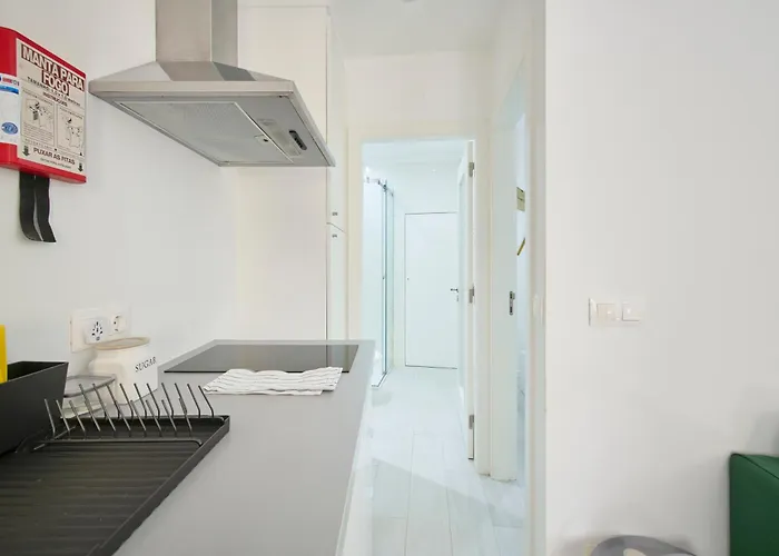 Alfama Heart, Walk Everywhere W Ac, By Timecooler Lisboa