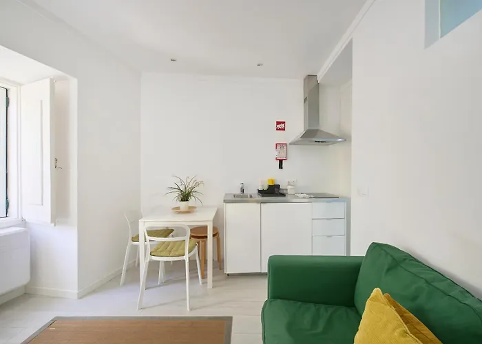 Alfama Heart, Walk Everywhere W Ac, By Timecooler * Lisboa