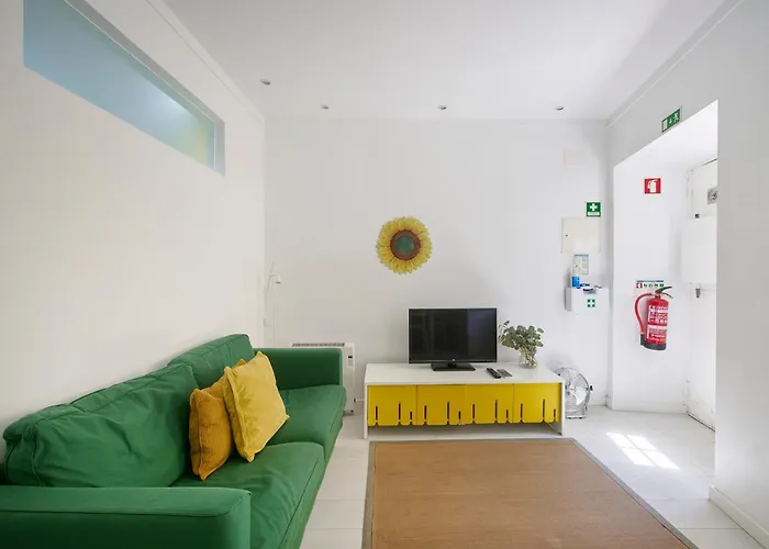 Alfama Heart, Walk Everywhere W Ac, By Timecooler شقة *