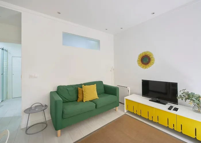 Alfama Heart, Walk Everywhere W Ac, By Timecooler *