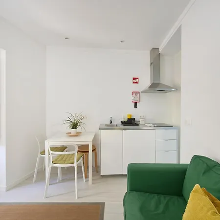 Alfama Heart, Walk Everywhere W Ac, By Timecooler * Lisboa